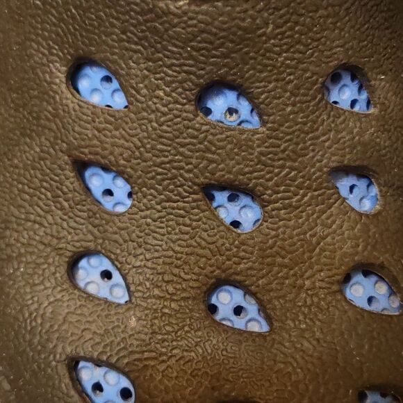 Kids Size 13 Clogs Black blue lining back strap vented - Picture 5 of 7